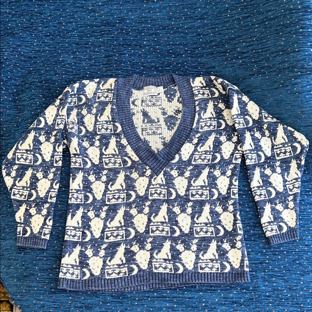 Vintage 100% cotton v-neck sweater, southwestern pattern, oversized